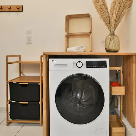 Apartment Neuf Decore Avec Gout - Toit Terrasse