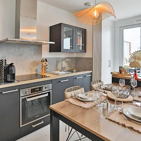 Apartment Neuf Decore Avec Gout - Toit Terrasse