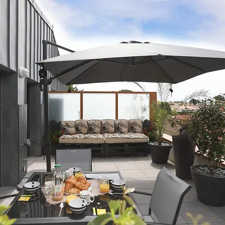Neuf Decore Avec Gout - Toit Terrasse Apartment